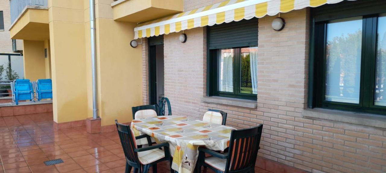 Monteperdido Jaca Apartment Bagian luar foto