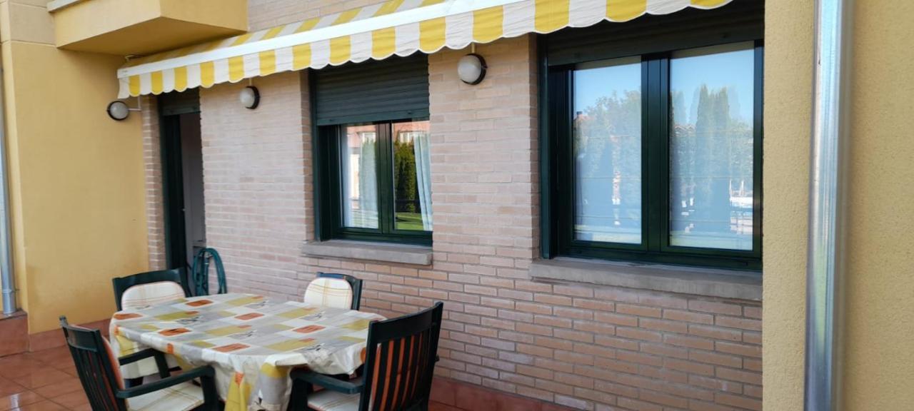 Monteperdido Jaca Apartment Bagian luar foto
